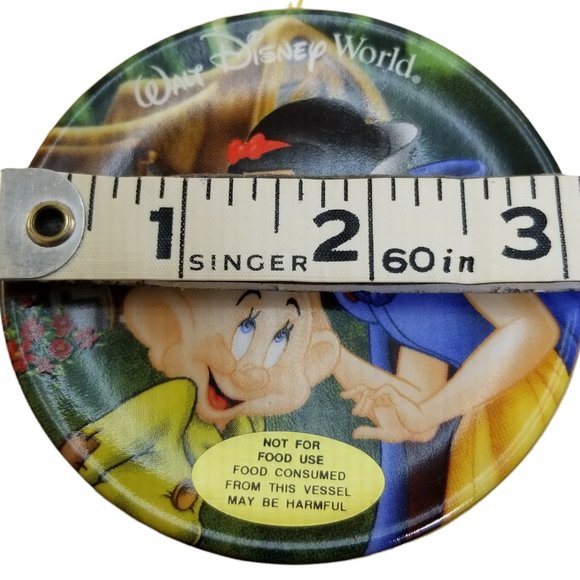 Walt Disney World Snow White “A kiss for Dopey" Mini Collectible Plate Ornament - Picture 5 of 6